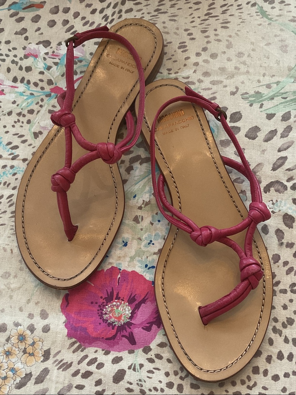 Moschino Cheapandchic Pink Knotted Leather T-Strap Sandals